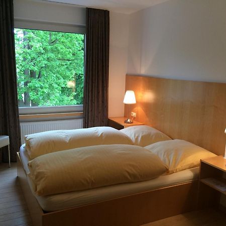 Hotel Und Apartment Garni Eurode Live Herzogenrath Exteriör bild