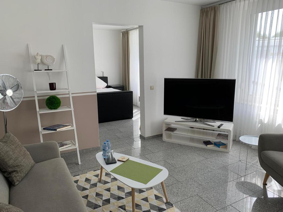 Hotel Und Apartment Garni Eurode Live Herzogenrath Exteriör bild
