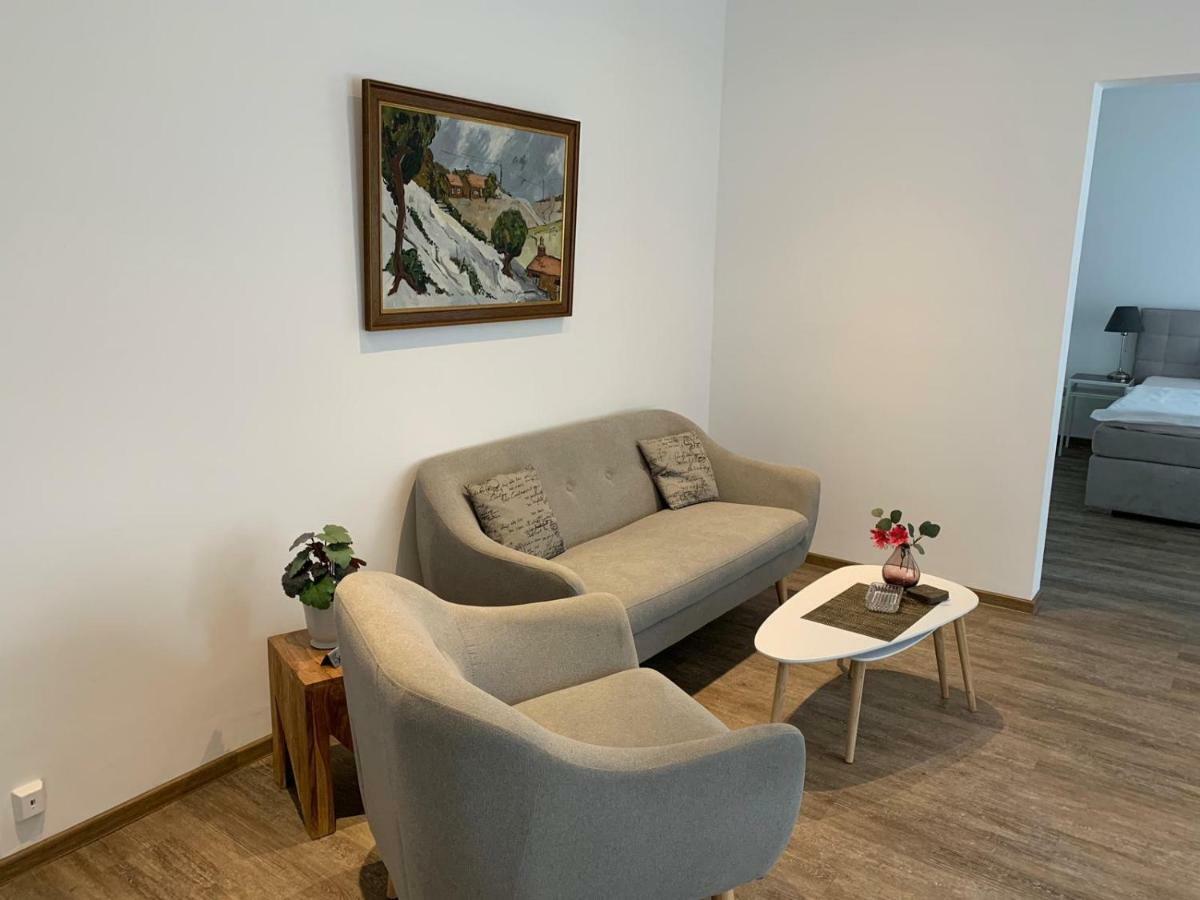 Hotel Und Apartment Garni Eurode Live Herzogenrath Exteriör bild